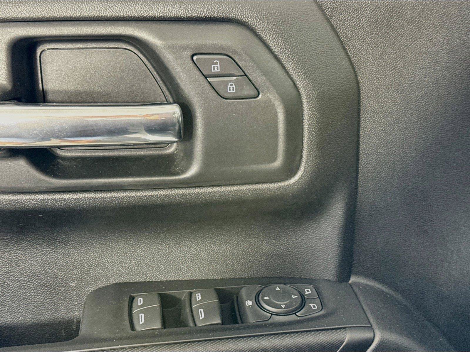 Used 2025 Chevrolet Silverado 1500 Custom AWD/4WD image 12
