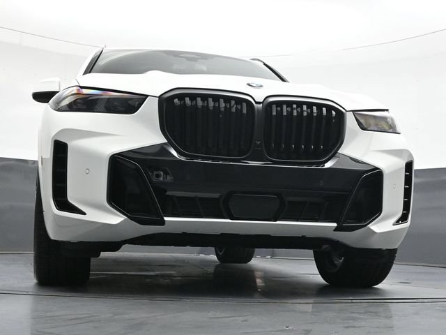 New 2026 BMW X5 xDrive40i w/ M Sport Package AWD/4WD image 39