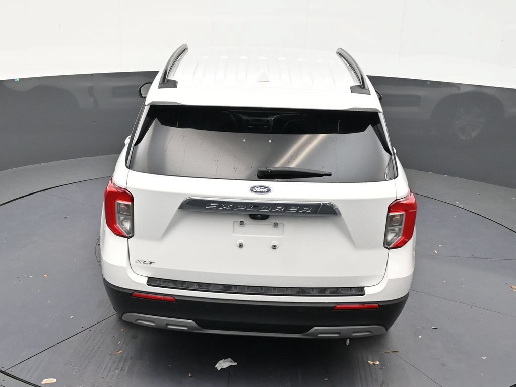 Used 2023 Ford Explorer XLT w/ Equipment Group 202A RWD image 15