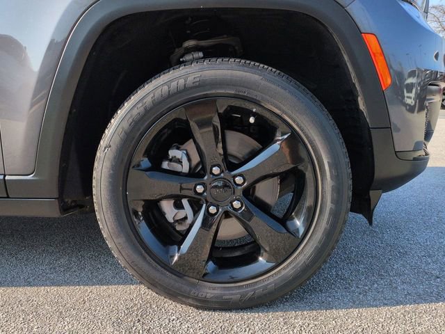 Certified 2022 Jeep Grand Cherokee L Laredo image 10