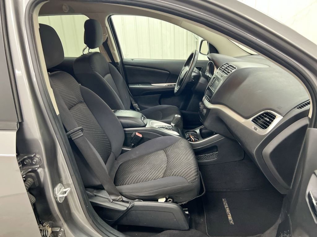 Used 2012 Dodge Journey SXT image 20