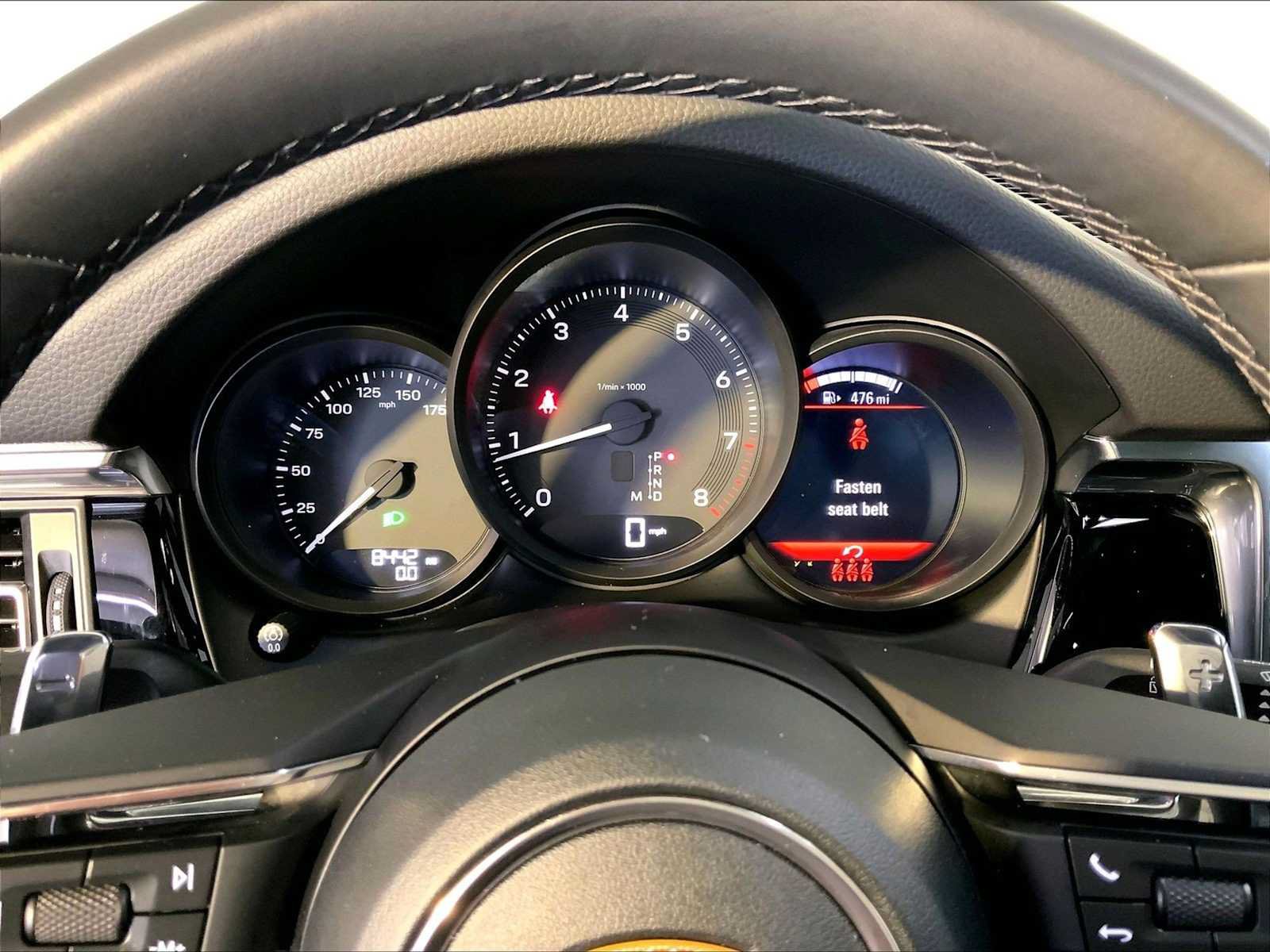 Certified 2026 Porsche Macan AWD/4WD image 29