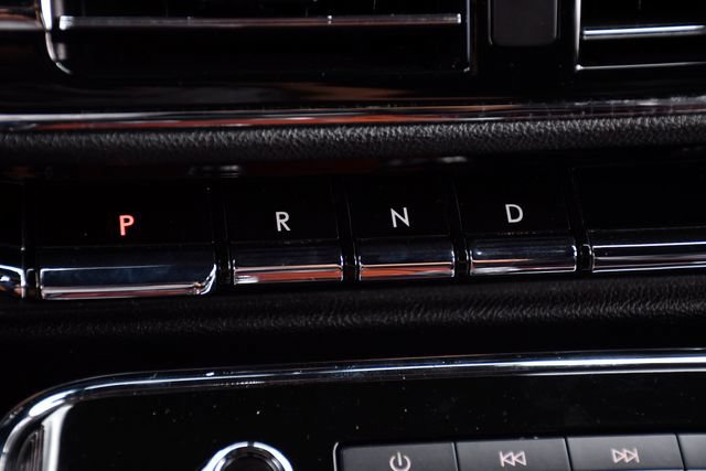 Used 2020 Lincoln Navigator Reserve RWD image 18
