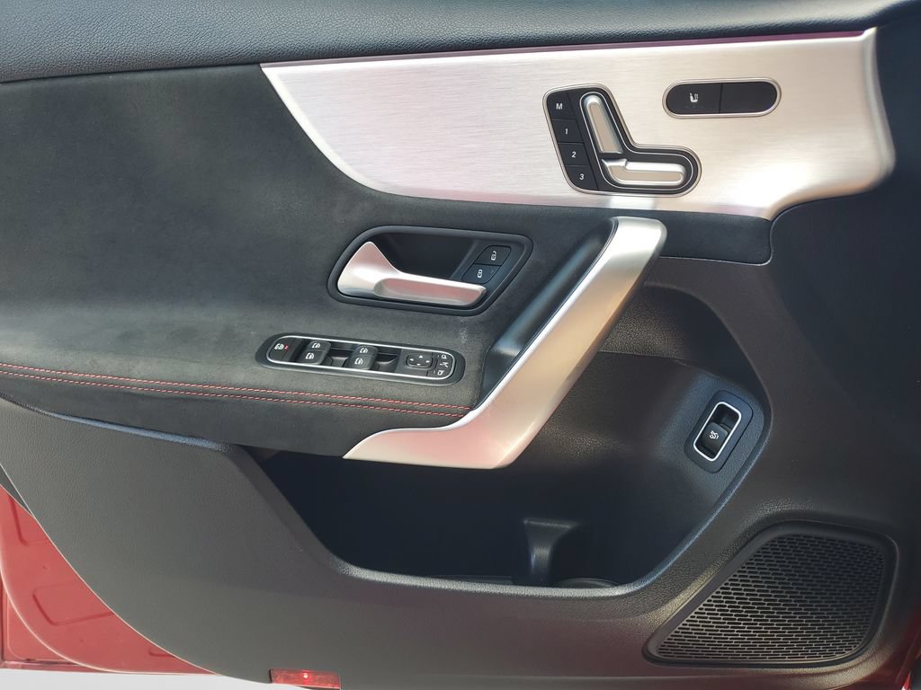 Used 2021 Mercedes-Benz A 35 AMG 4MATIC image 20