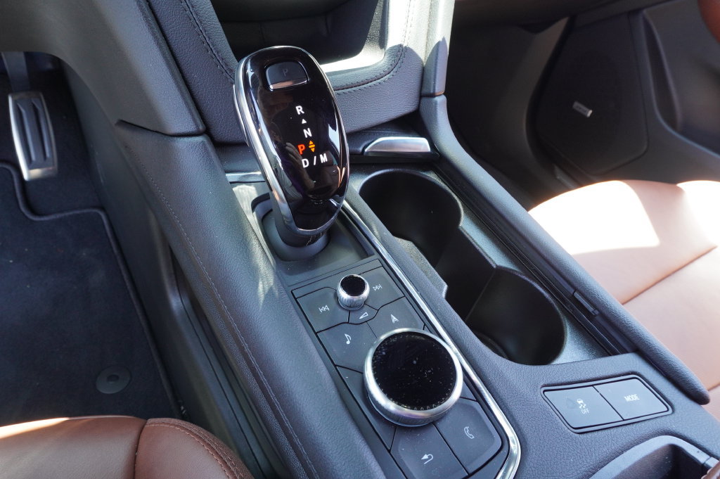 New 2025 Cadillac XT5 Sportv w/ Technology Package AWD/4WD image 19