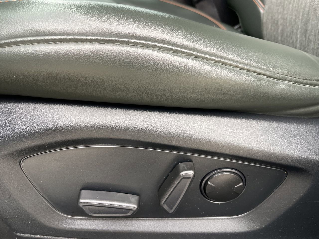 Used 2022 Ford Explorer Timberline image 25