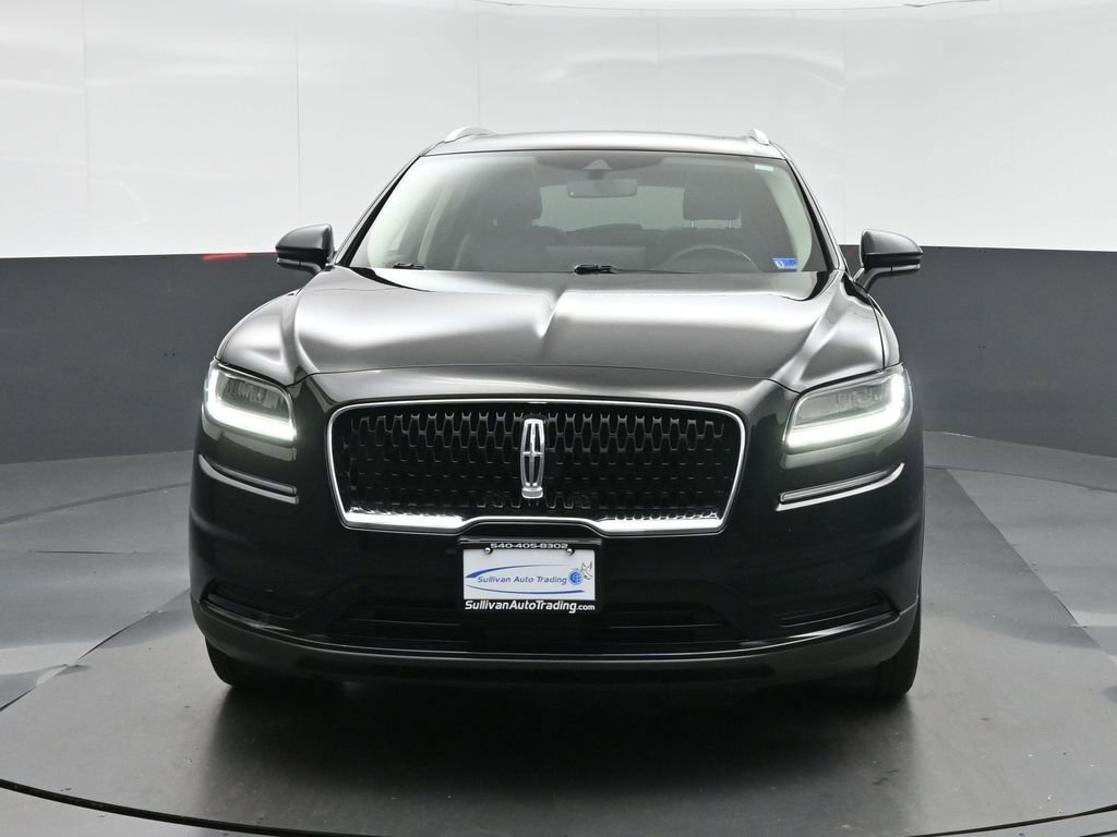 Used 2022 Lincoln Nautilus Reserve w/ Monochromatic Package AWD/4WD image 2