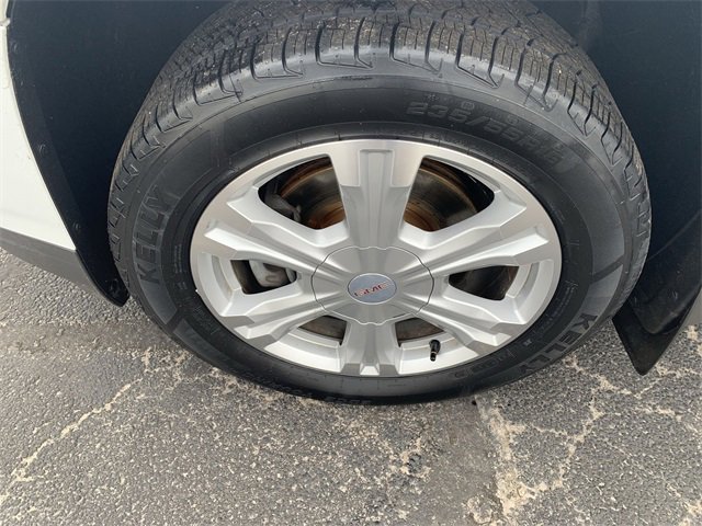 Used 2017 GMC Terrain SLE w/ Convenience Package image 30