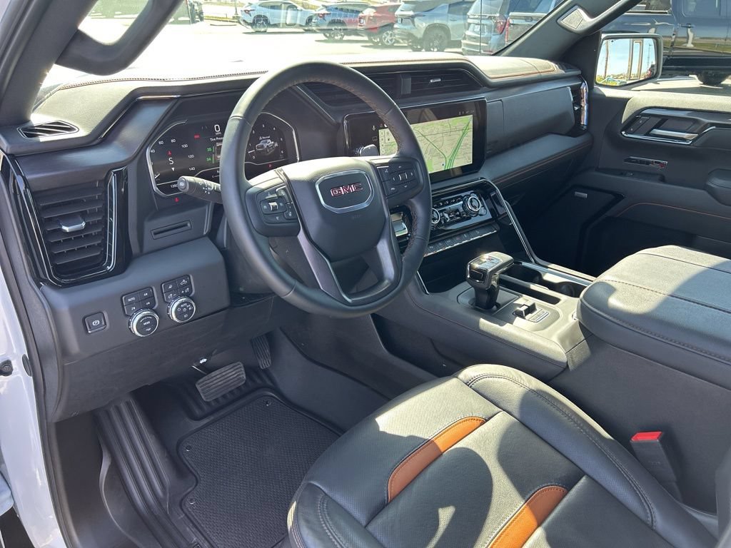 Used 2025 GMC Sierra 1500 AT4 AWD/4WD image 7