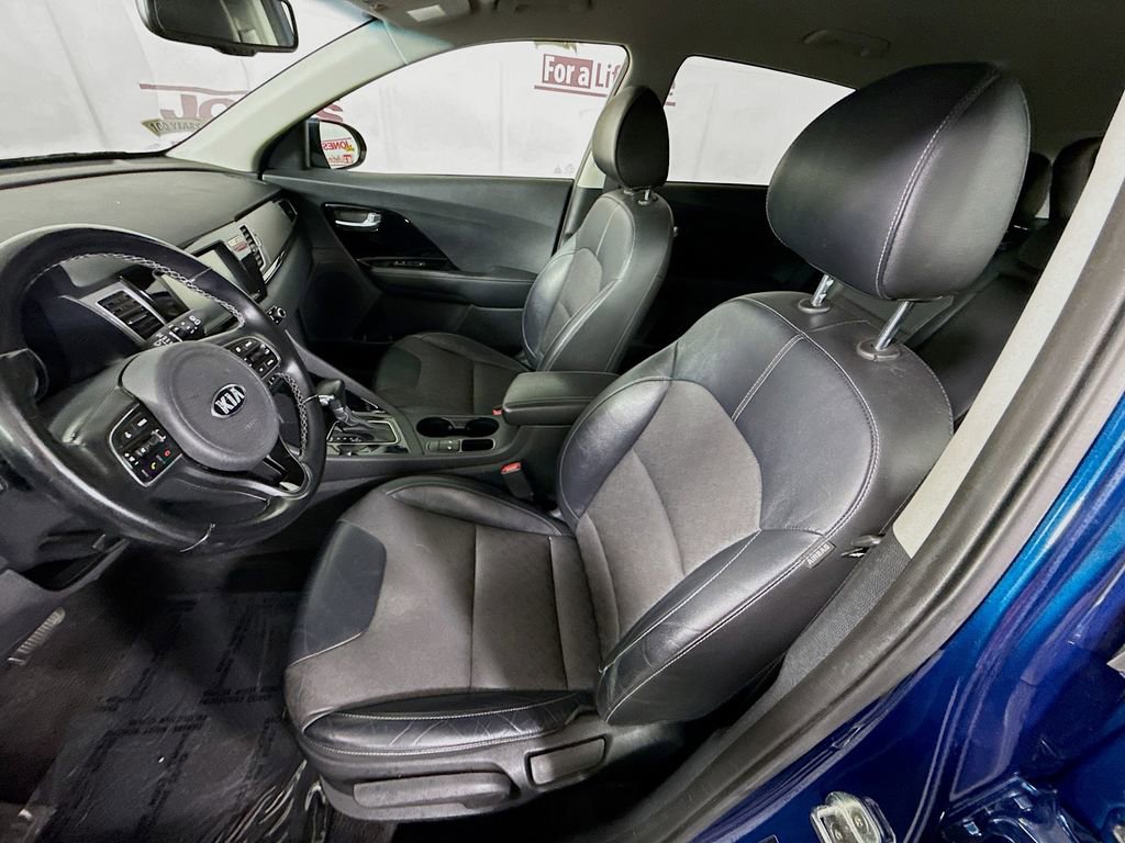 Used 2019 Kia Niro EX FWD image 24