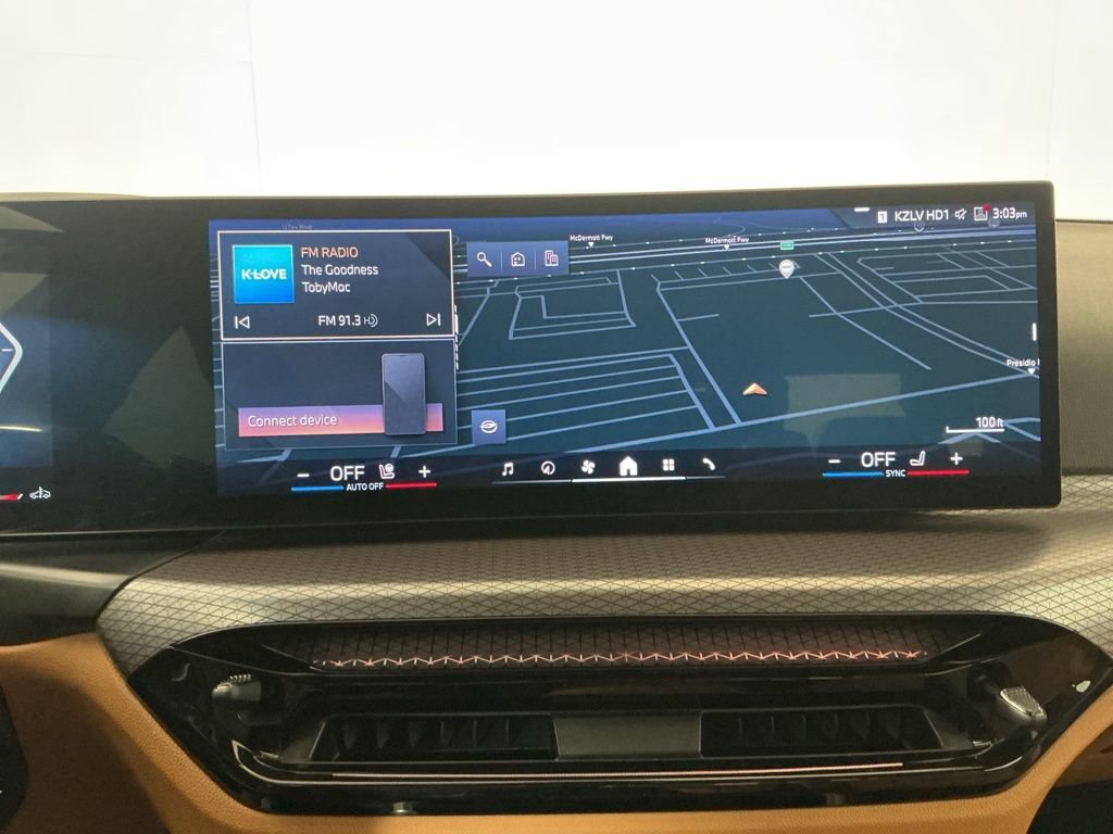 Certified 2025 BMW 330i Sedan w/ Premium Package RWD image 11