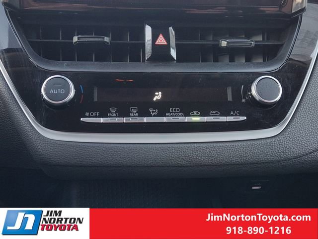 Used 2024 Toyota Corolla LE image 21