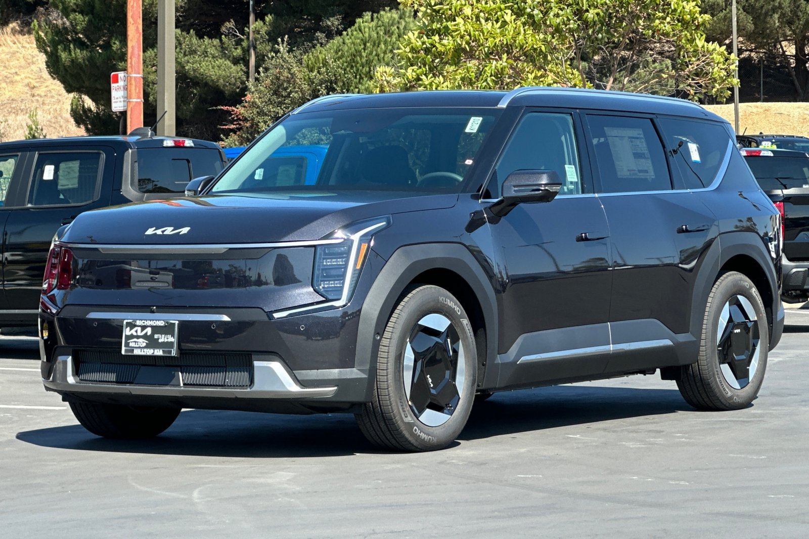 New 2026 Kia EV9 Wind AWD/4WD image 8