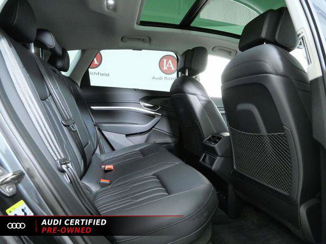 Certified 2024 Audi Q8 e-tron Prestige AWD/4WD image 15