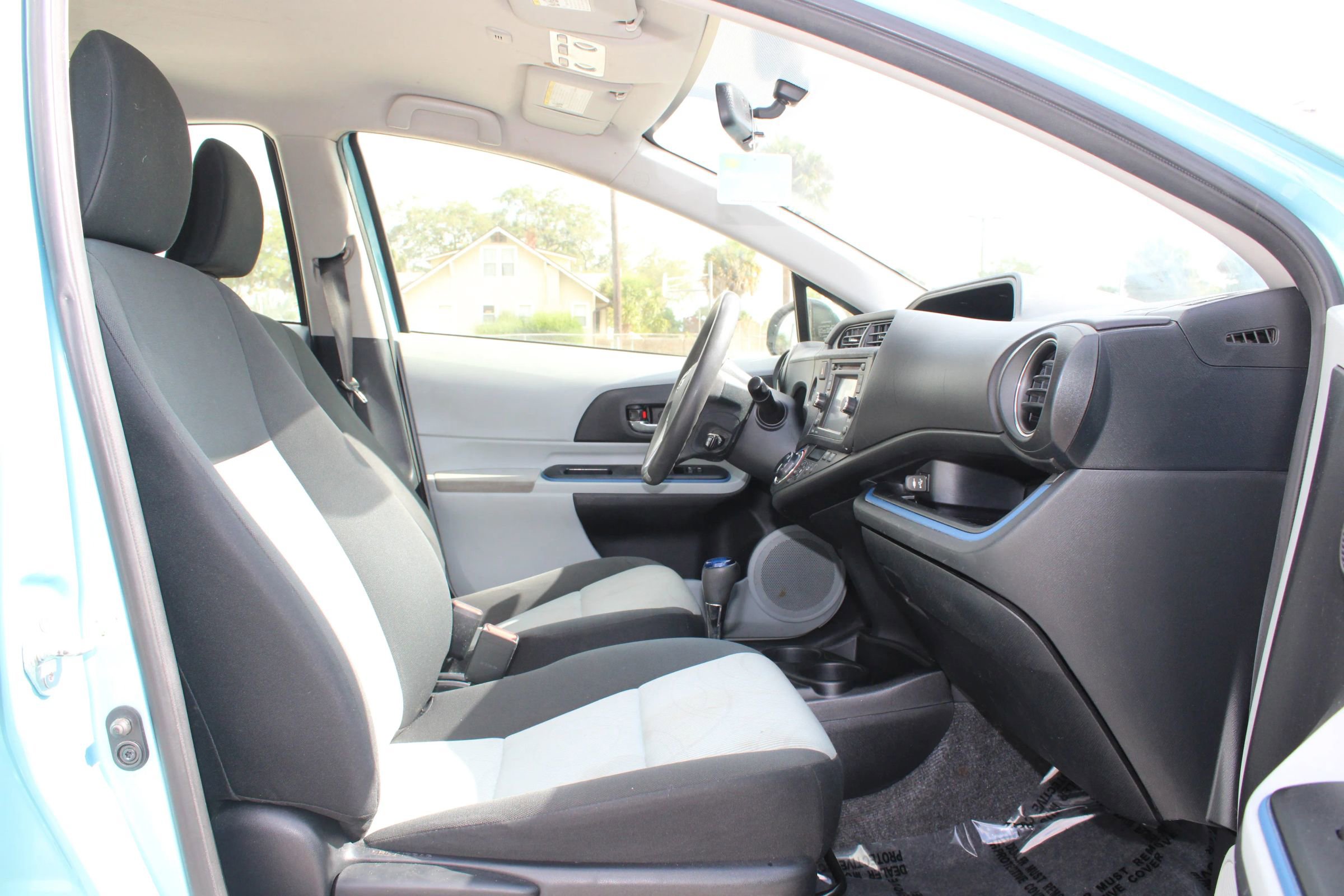 Used 2013 Toyota Prius C Three FWD image 22