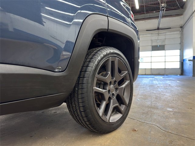 Used 2021 Jeep Renegade Latitude image 28