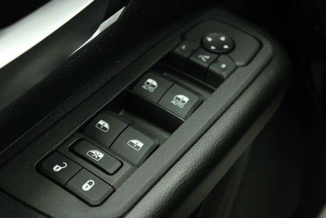 Used 2025 RAM 1500 Big Horn AWD/4WD image 21