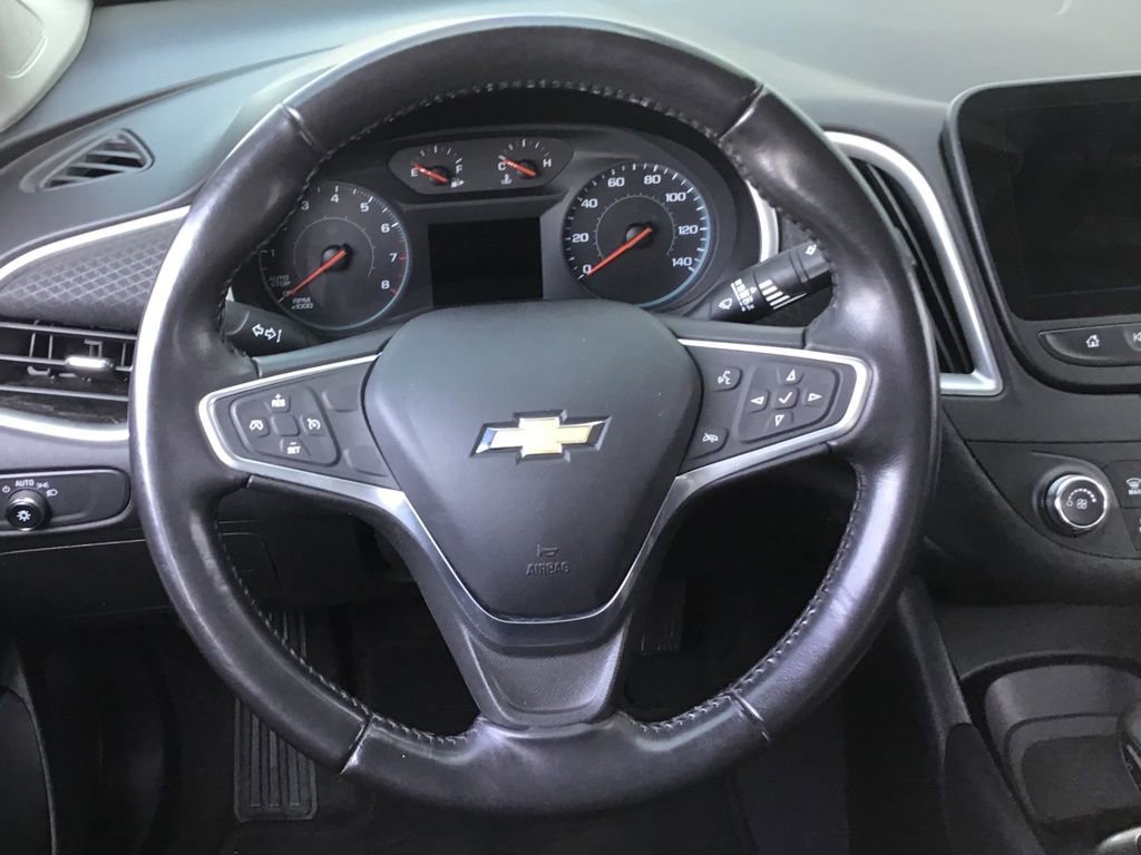 Used 2022 Chevrolet Malibu RS image 18