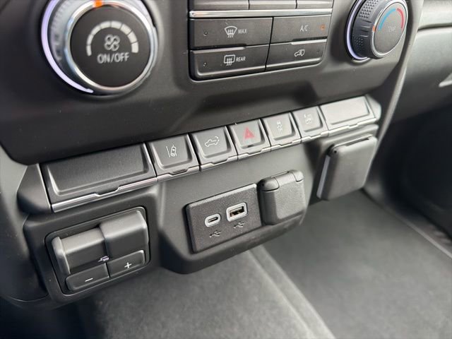 New 2026 Chevrolet Silverado 2500 Custom w/ Custom Convenience Package AWD/4WD image 20