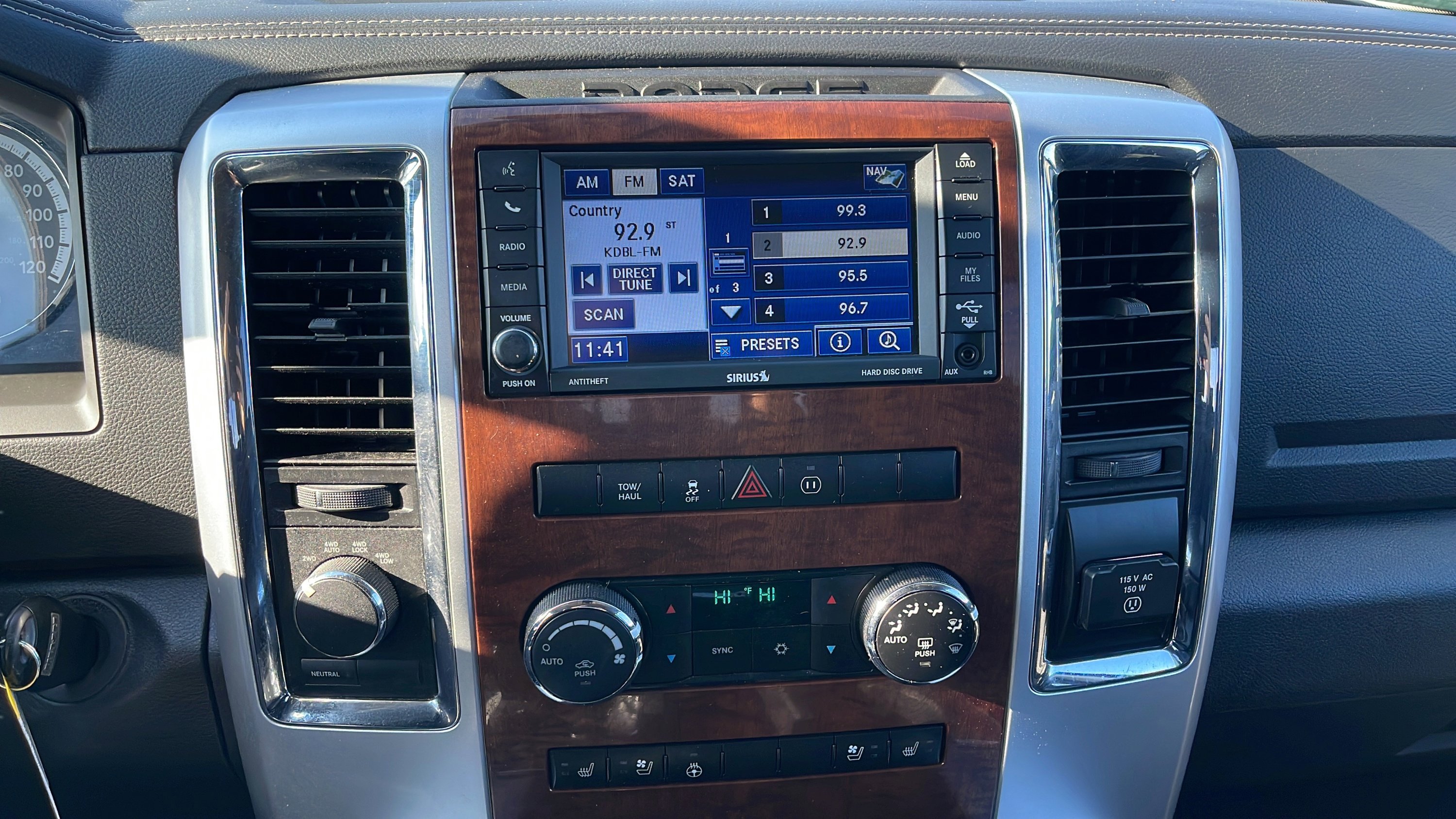 Used 2012 RAM 1500 Laramie AWD/4WD image 15