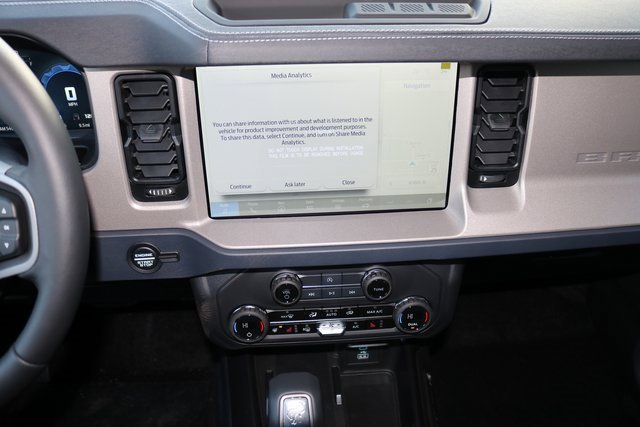 New 2025 Ford Bronco Outer Banks image 12