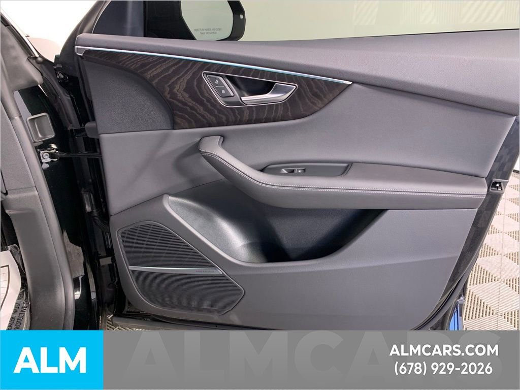 Used 2023 Audi Q8 Premium Plus image 38