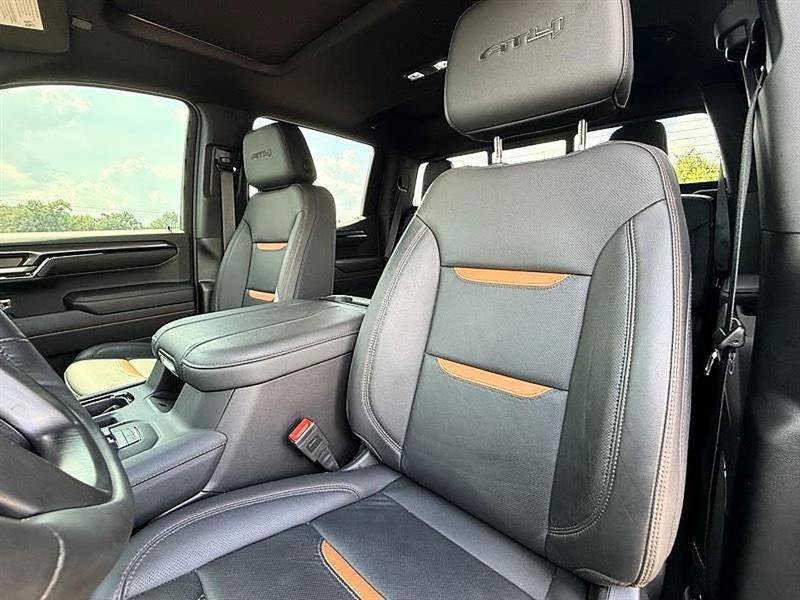 Used 2024 GMC Sierra 1500 AT4 w/ Technology Package AWD/4WD image 20