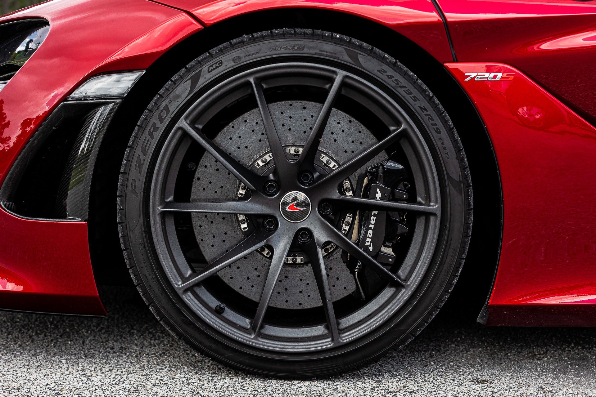 Used 2018 McLaren 720S Luxury RWD image 26