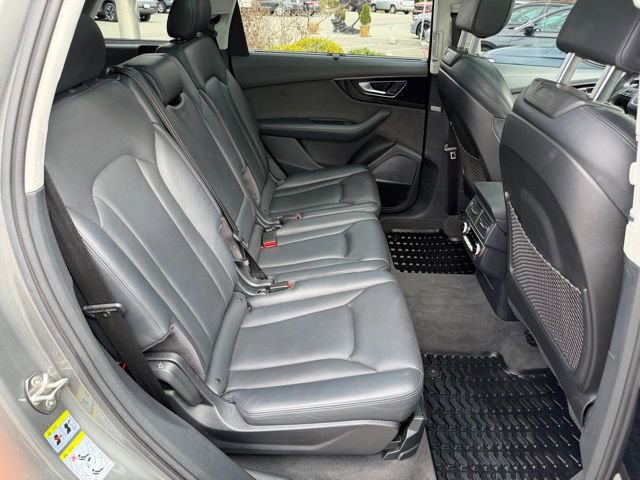 Used 2017 Audi Q7 3.0T Prestige image 47