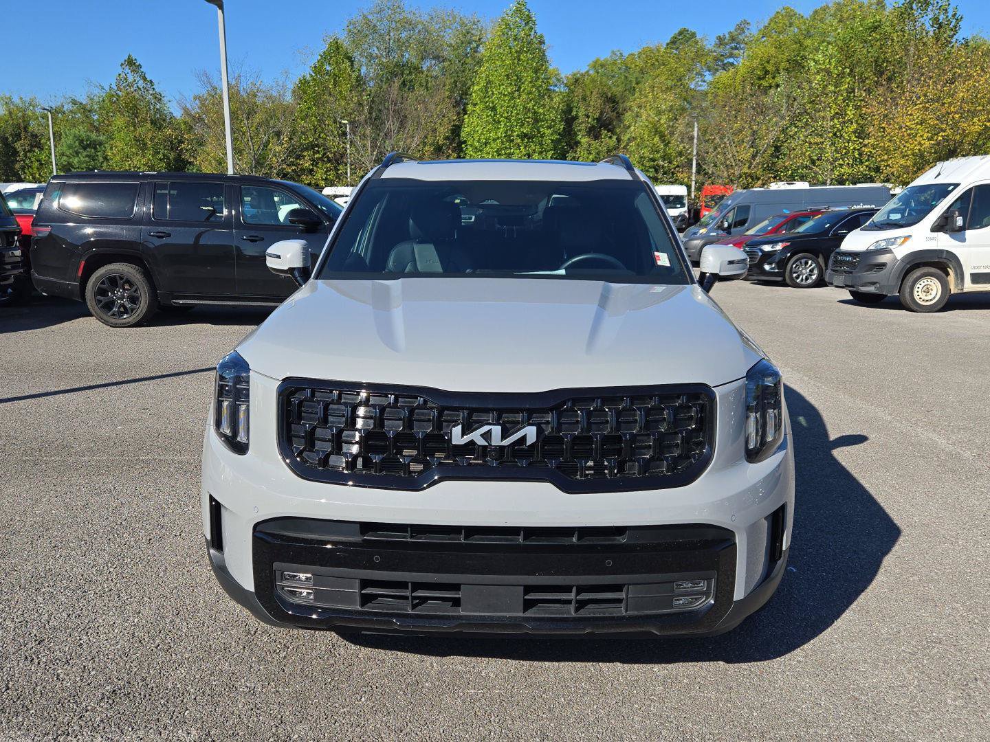 Used 2024 Kia Telluride SX X-Line AWD/4WD image 2