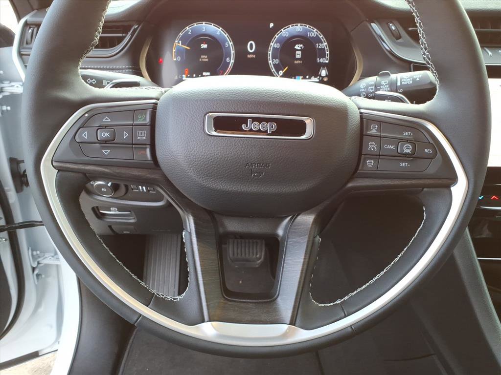 New 2026 Jeep Grand Cherokee Limited Reserve image 18