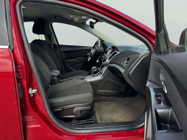 Used 2011 Chevrolet Cruze LT FWD image 45