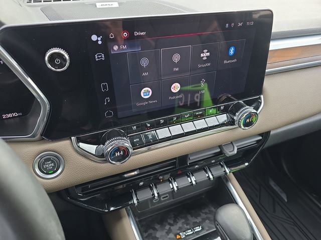 Used 2023 GMC Canyon Denali image 13