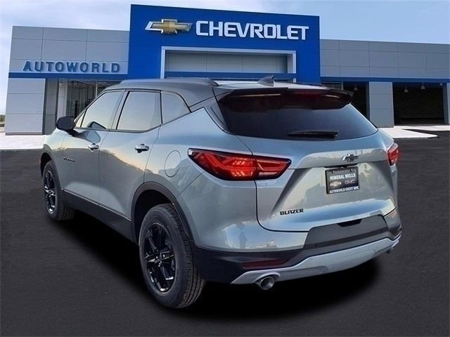 New 2026 GMC Terrain Elevation w/ Black Edition image 5