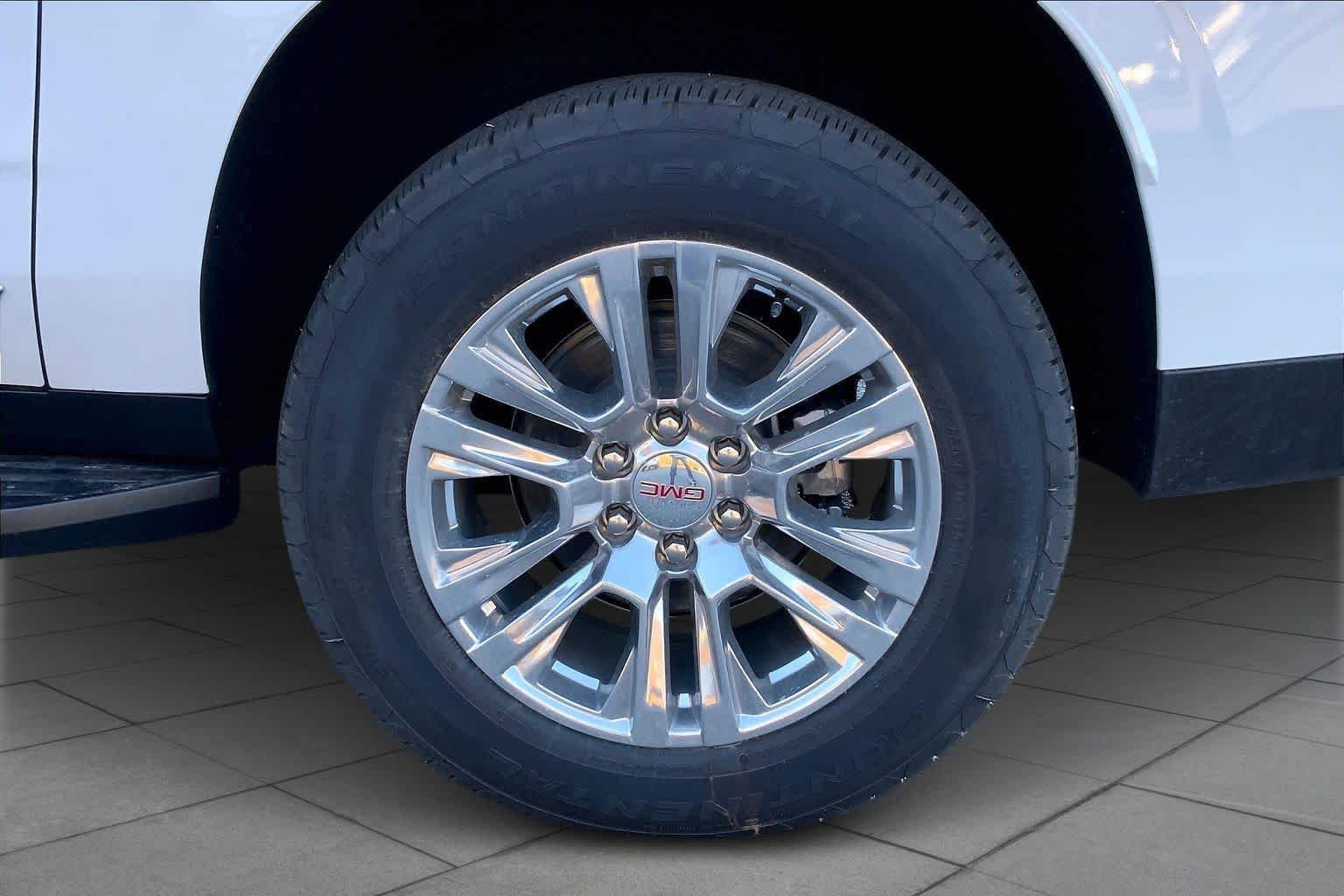 New 2026 GMC Yukon XL Denali image 11