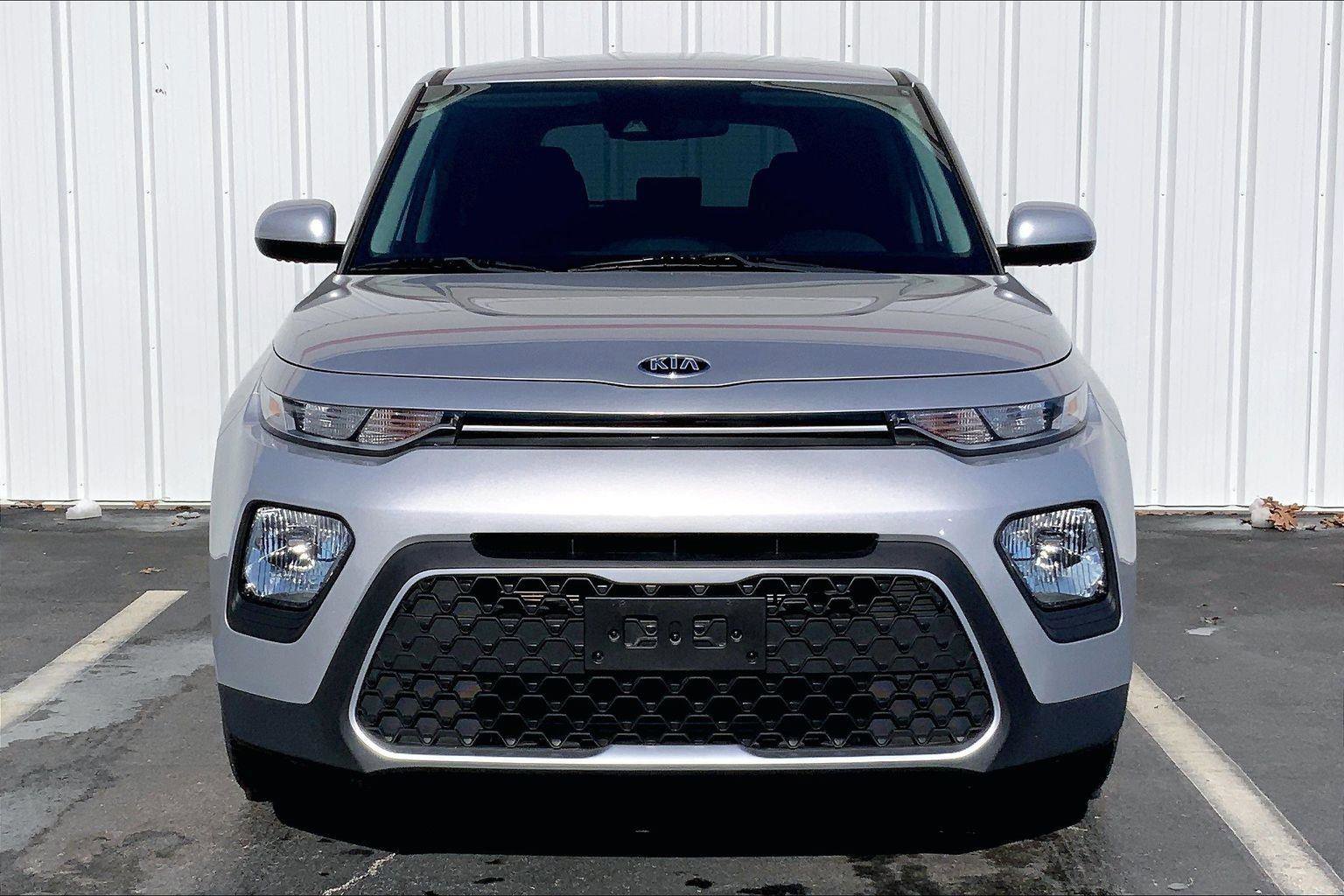 Used 2020 Kia Soul S image 3