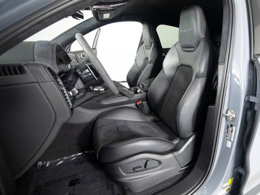 Certified 2022 Porsche Cayenne Turbo GT AWD/4WD image 16