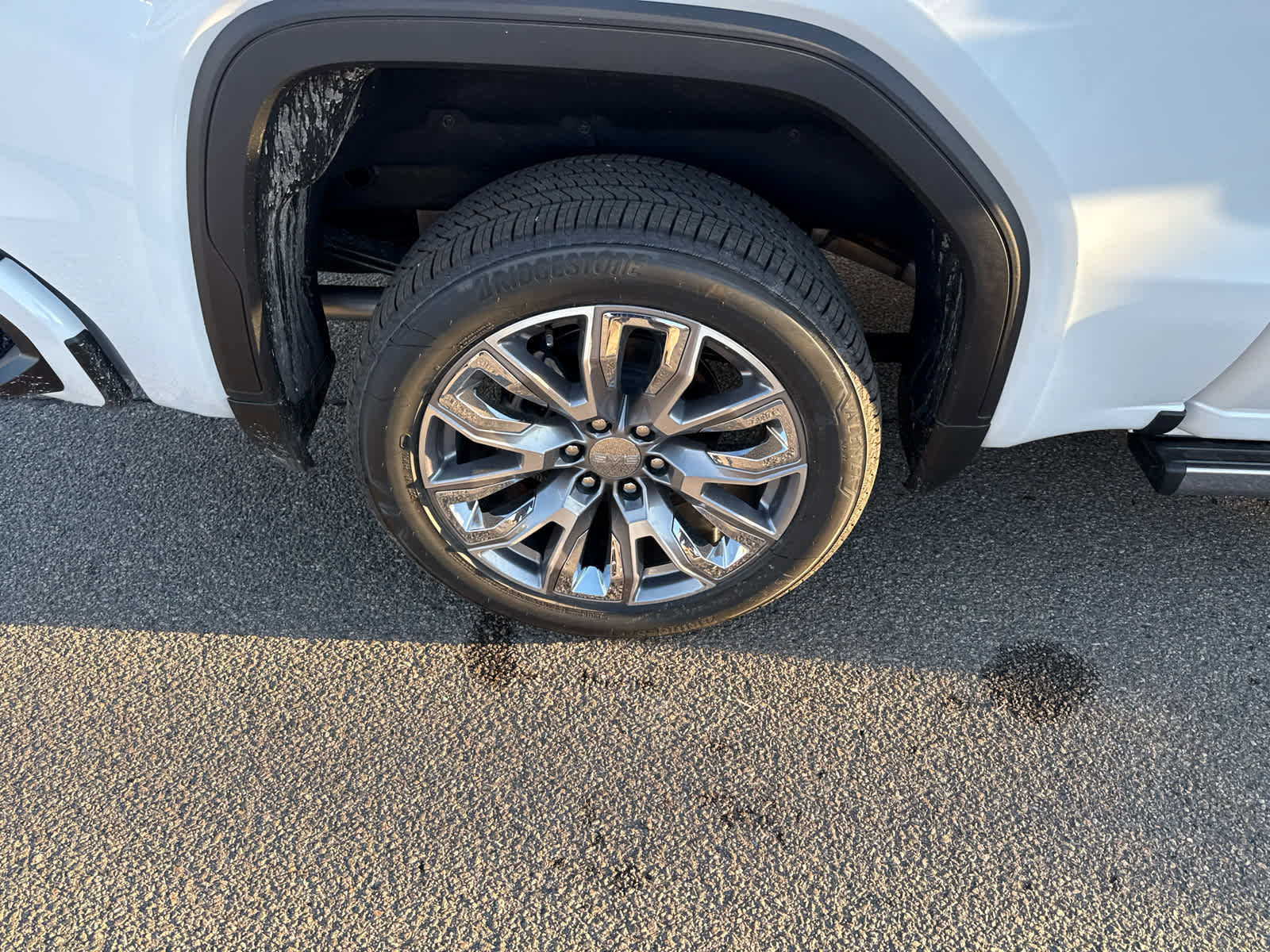 New 2026 GMC Sierra 1500 Denali w/ Denali Reserve Package image 9