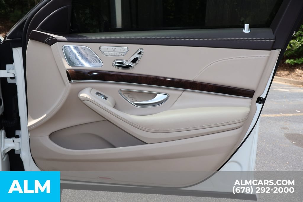 Used 2020 Mercedes-Benz S 560 Sedan w/ AMG Line Exterior image 27