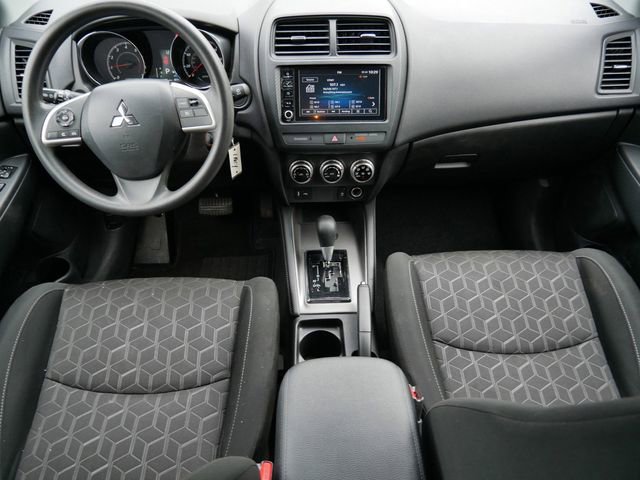 Used 2024 Mitsubishi Outlander Sport ES AWD/4WD image 13