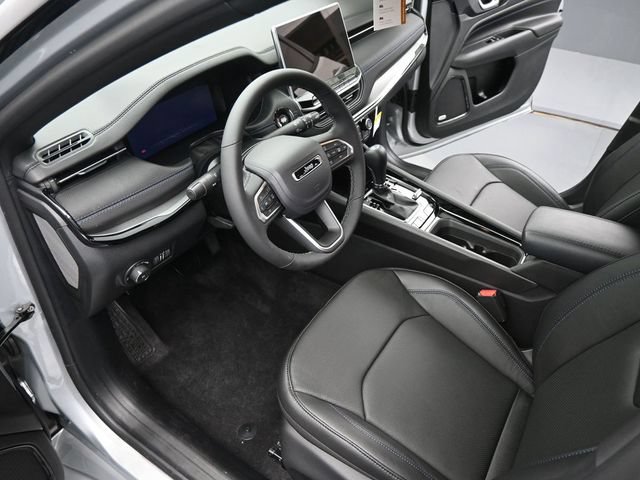 New 2025 Jeep Compass Limited w/ Driver Assist Group I AWD/4WD image 11