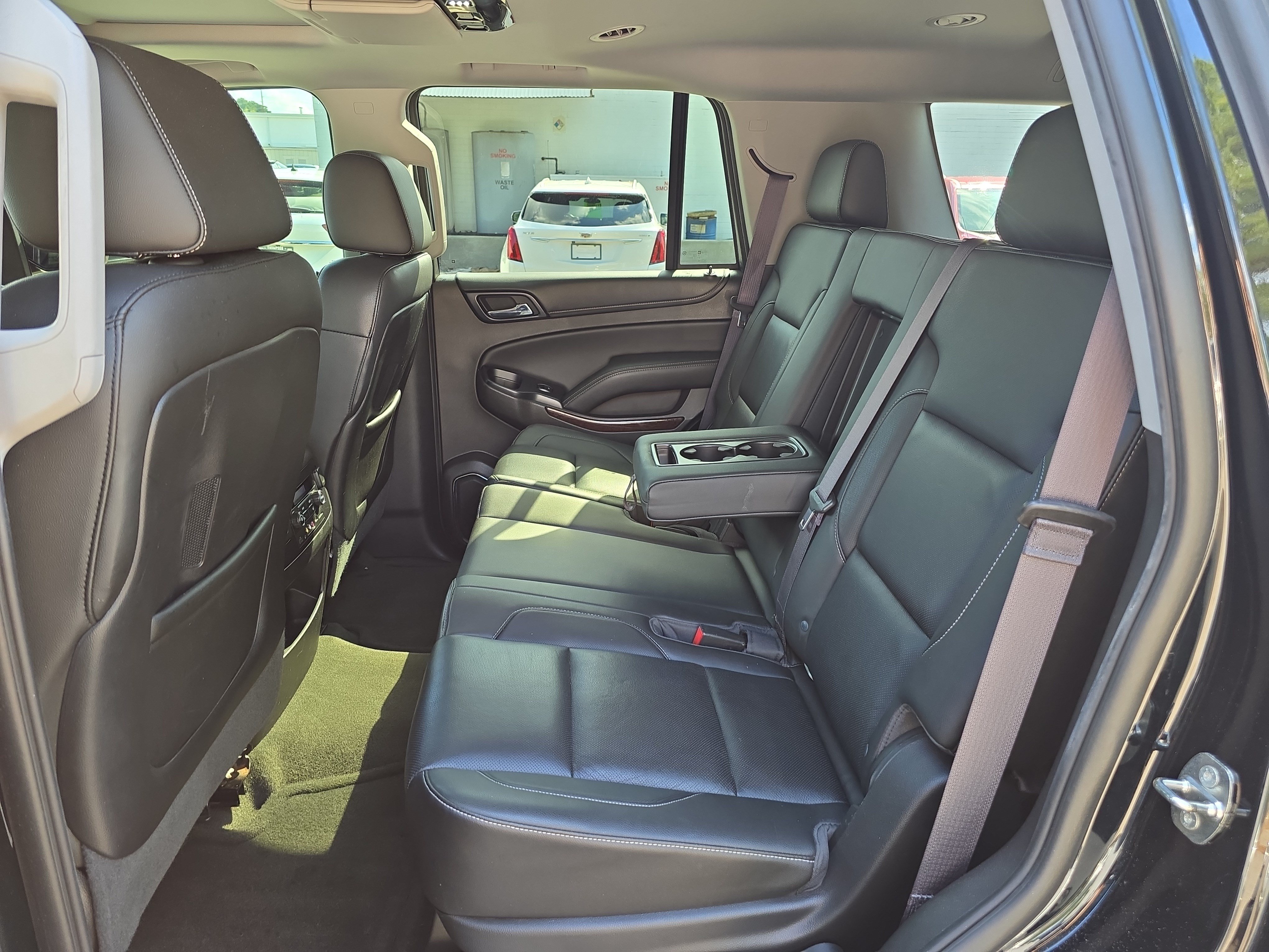 Used 2016 GMC Yukon SLT w/ Open Road Package AWD/4WD image 14
