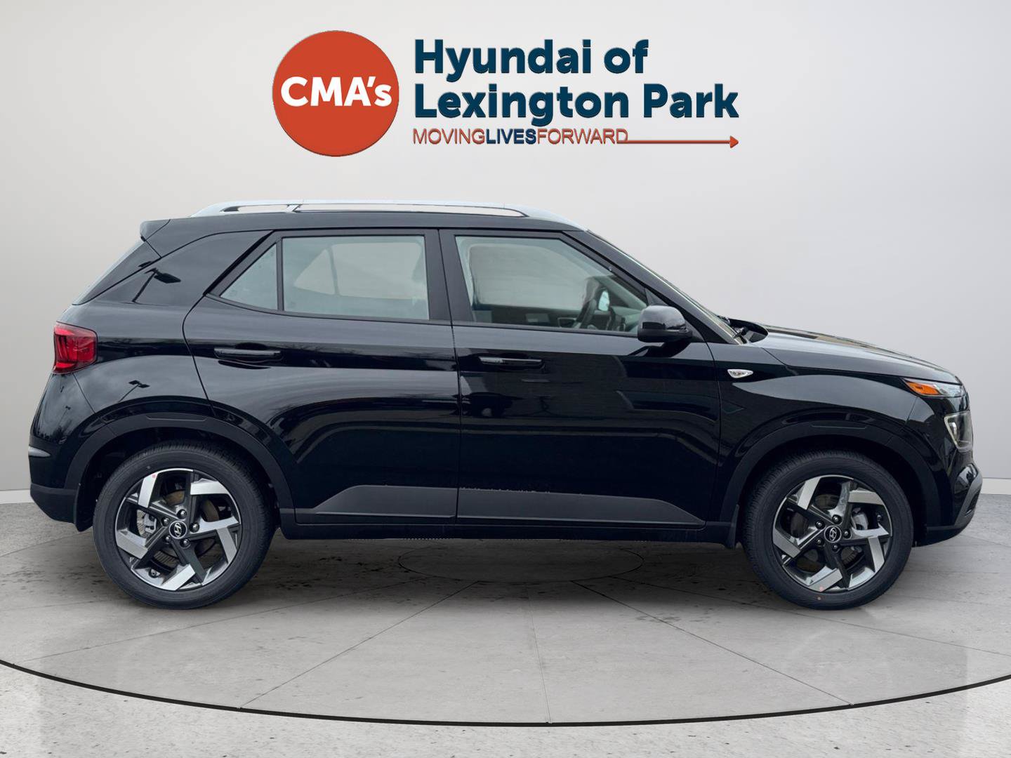 Certified 2026 Hyundai Venue SEL FWD image 8