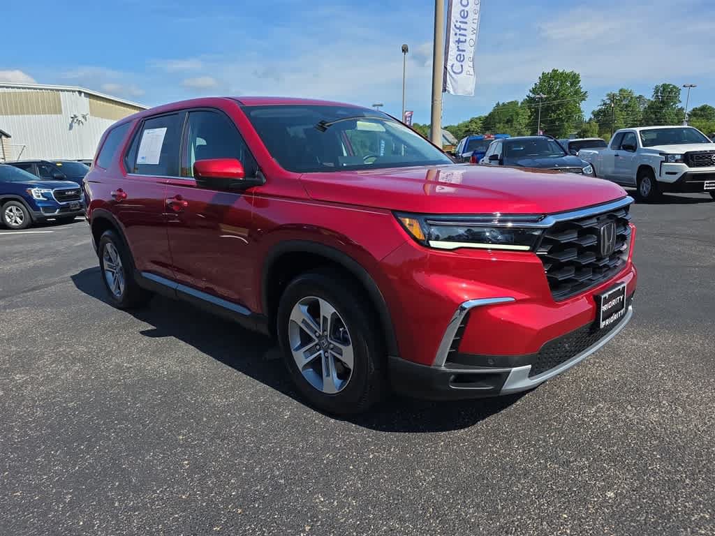 Certified 2025 Honda Pilot EX-L image 3