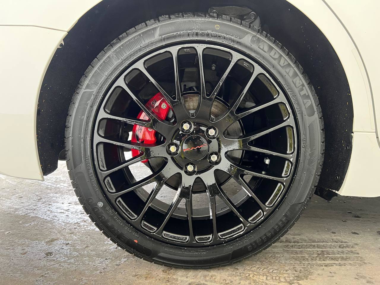 Used 2018 Toyota Camry XSE image 29