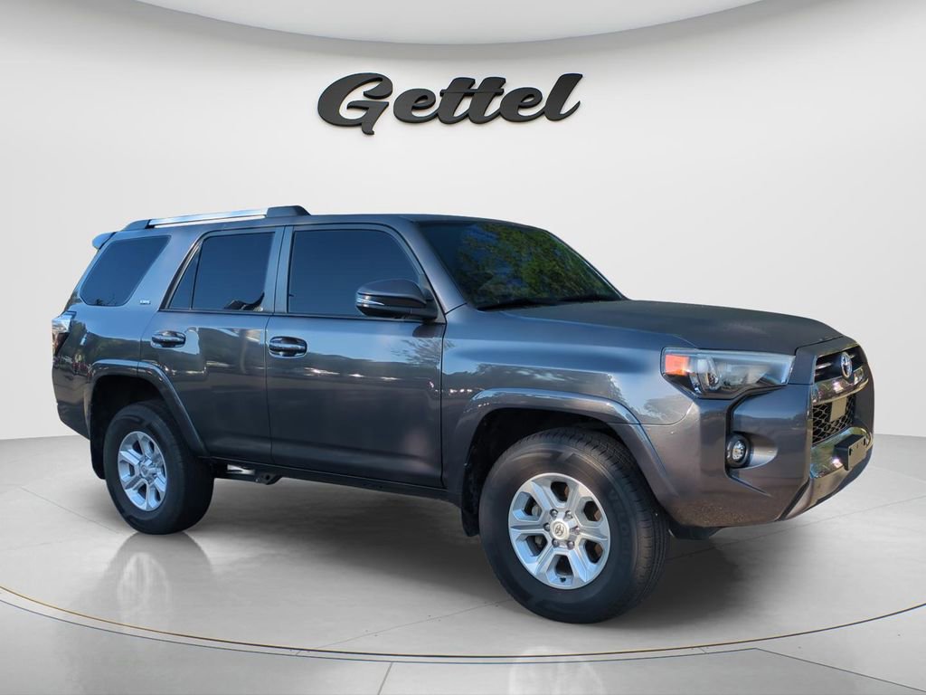 Used 2023 Toyota 4Runner SR5 Premium w/ Moonroof Package AWD/4WD image 3