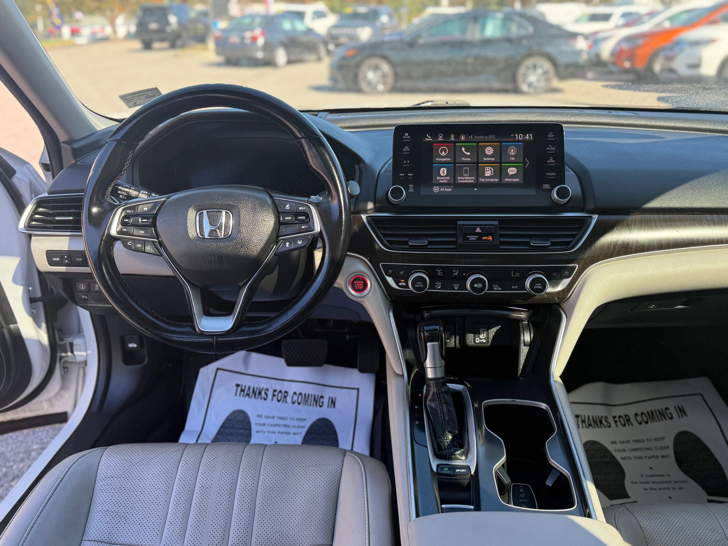 Used 2018 Honda Accord Touring image 17