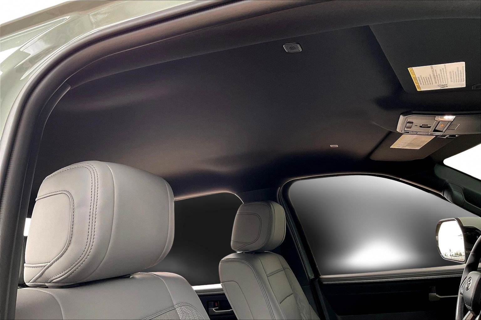 Used 2025 Toyota Tundra Limited image 29