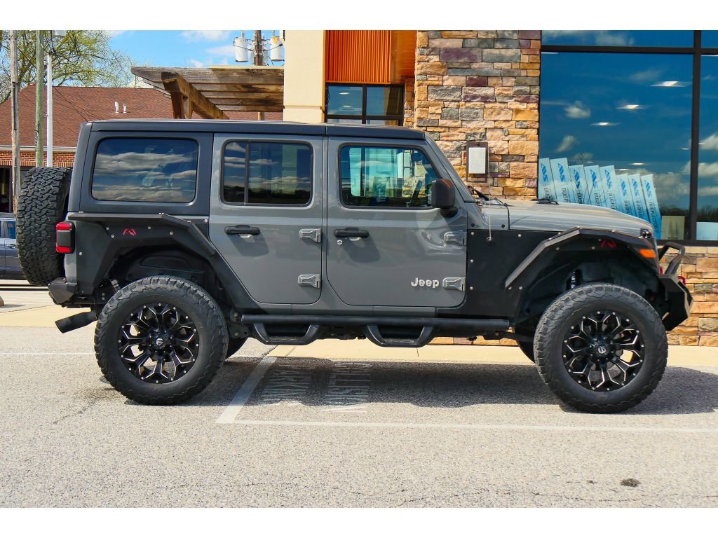 Used 2019 Jeep Wrangler Unlimited Sport S image 2