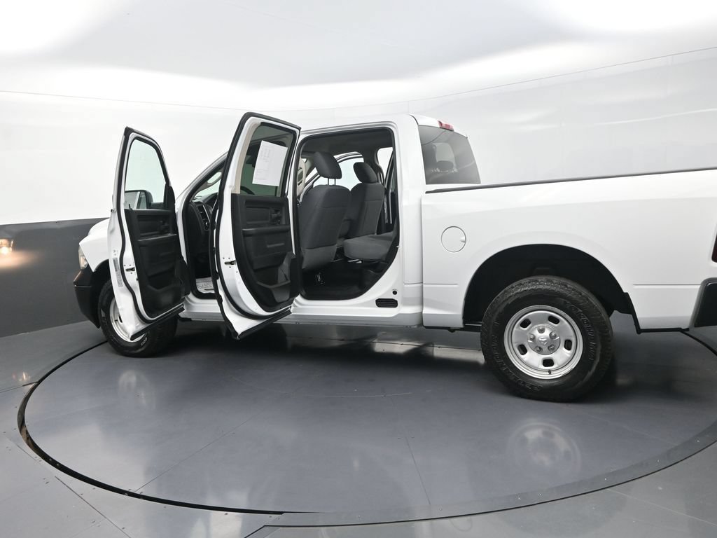 Used 2019 RAM 1500 Tradesman w/ Popular Equipment Group AWD/4WD image 33